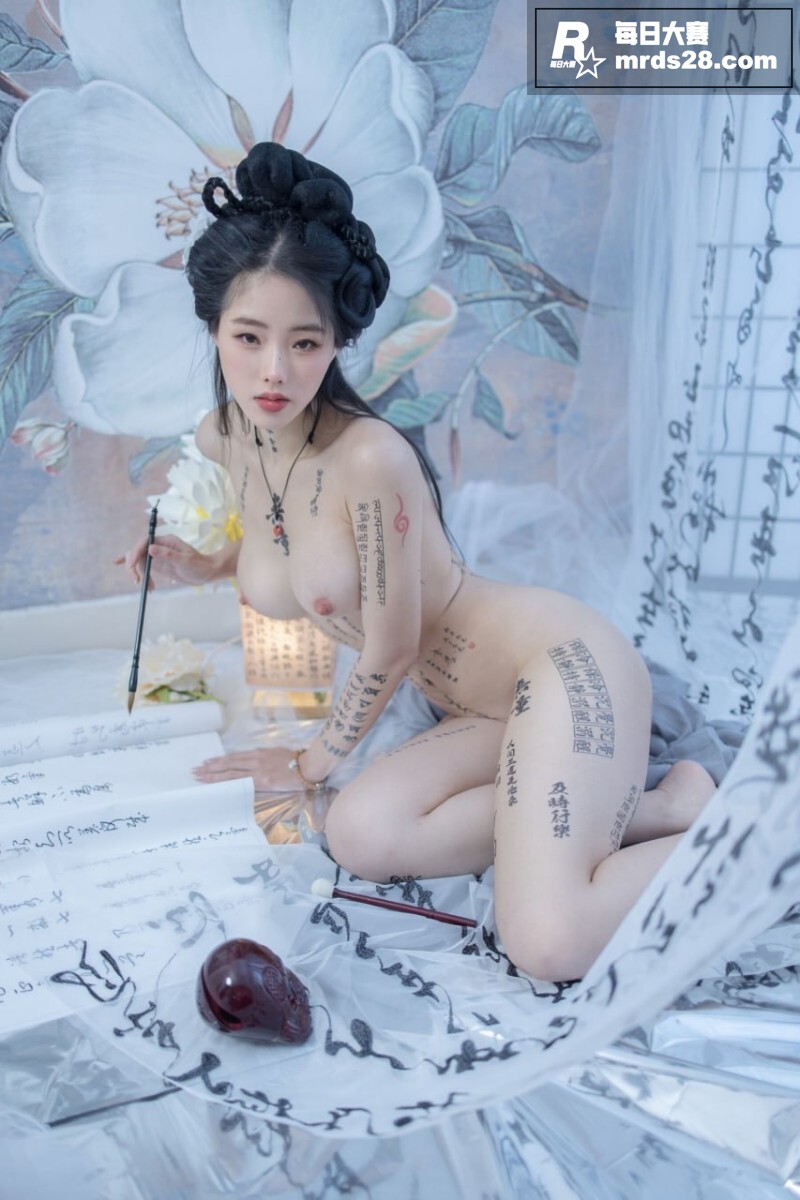 推特高颜值嫩模 钛合相关图片21
