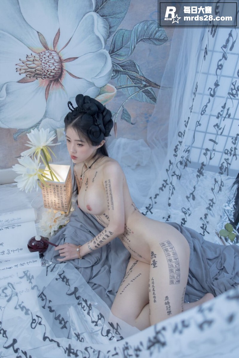 推特高颜值嫩模 钛合相关图片28