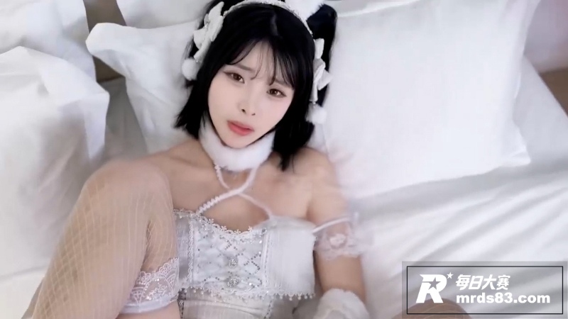 推特福利姬 洛宝 身相关图片3