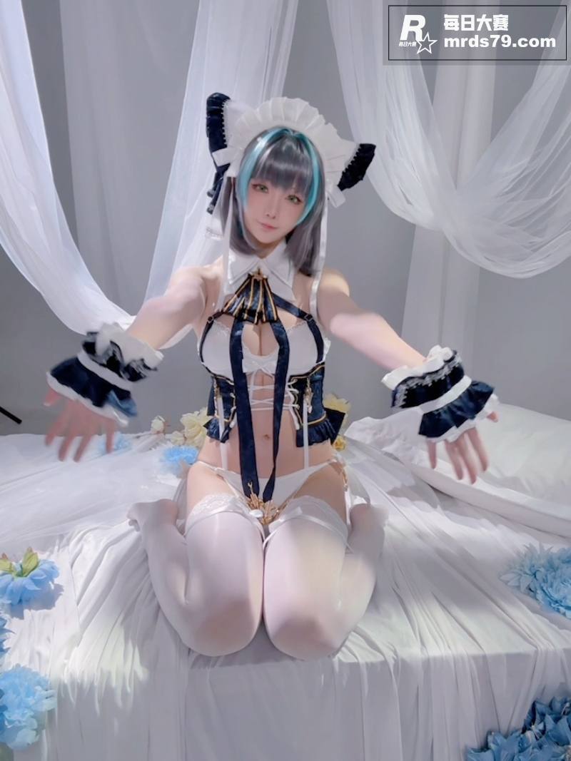 推特高颜值福利姬 星相关图片4