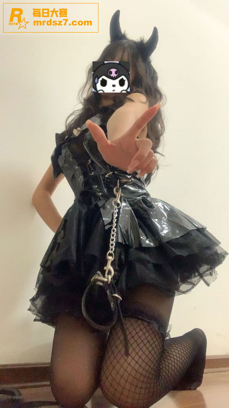 抖音小网红 海止小依相关图片34