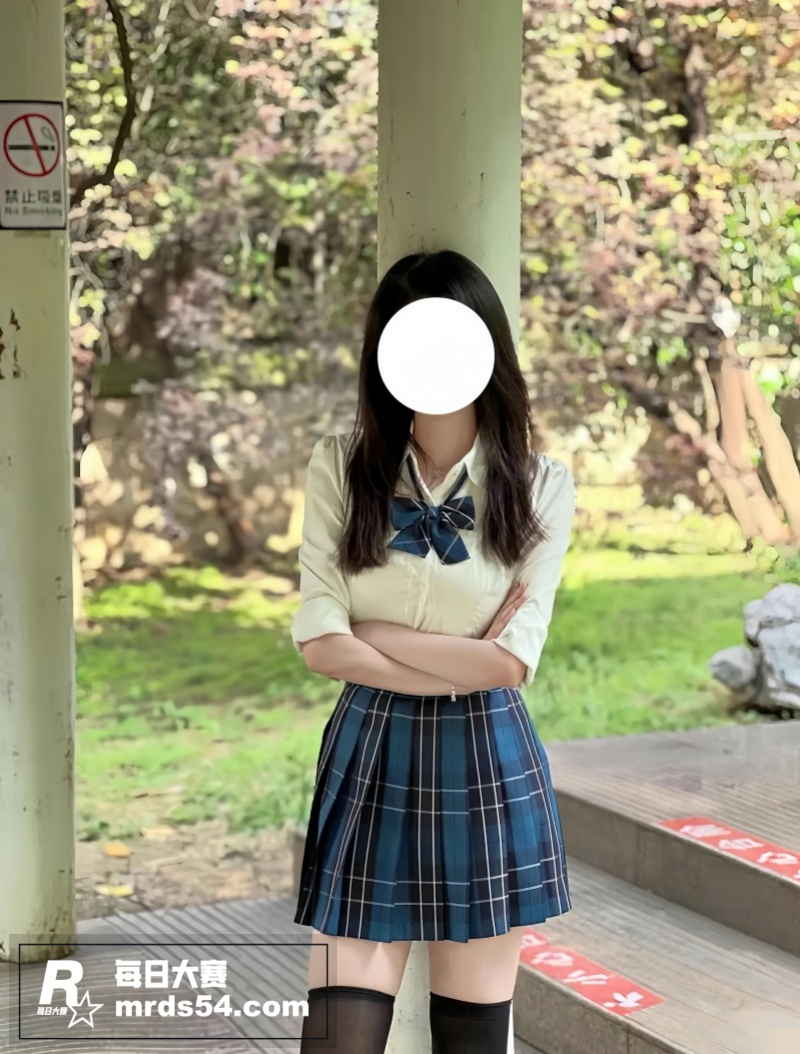 海角社区乱伦剧情 情相关图片6