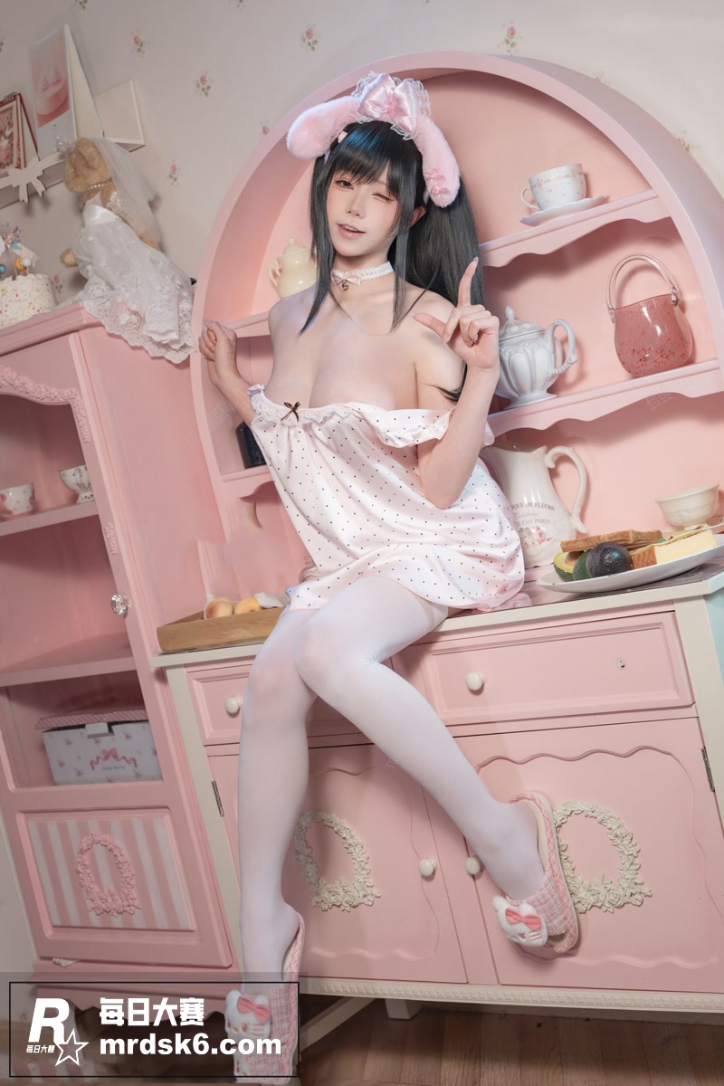 推特极品模特少女 Y相关图片6