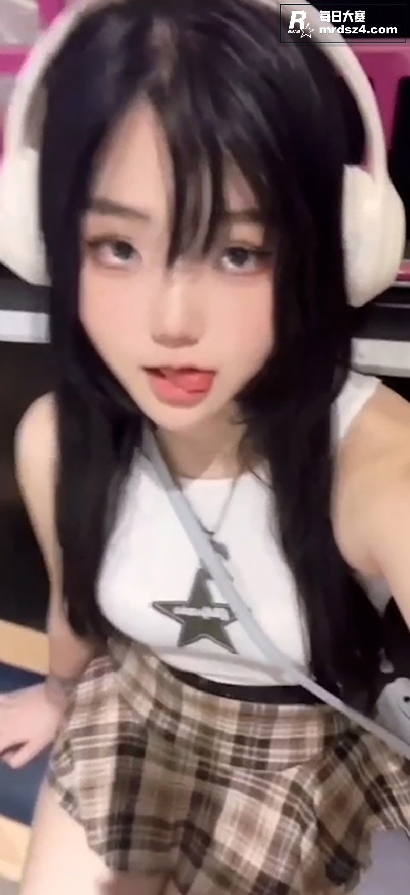 山东女教师 刘孟淑 相关图片4
