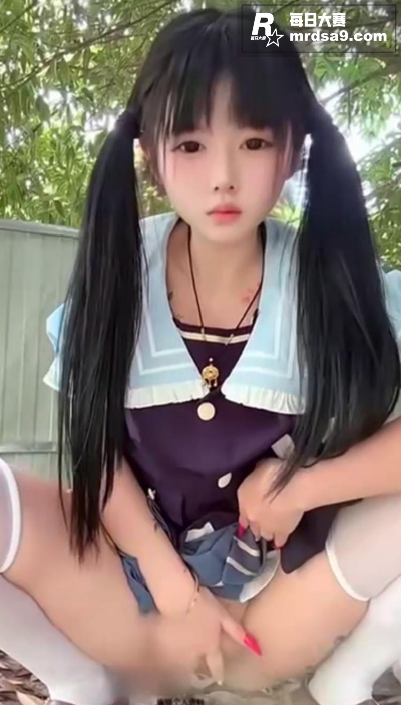 抖音双马尾网红萝莉 相关图片3