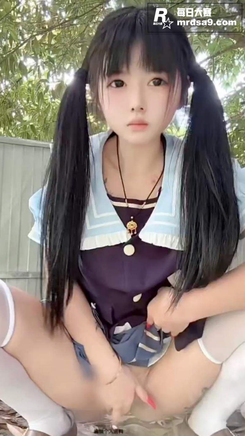 抖音双马尾网红萝莉 相关图片5