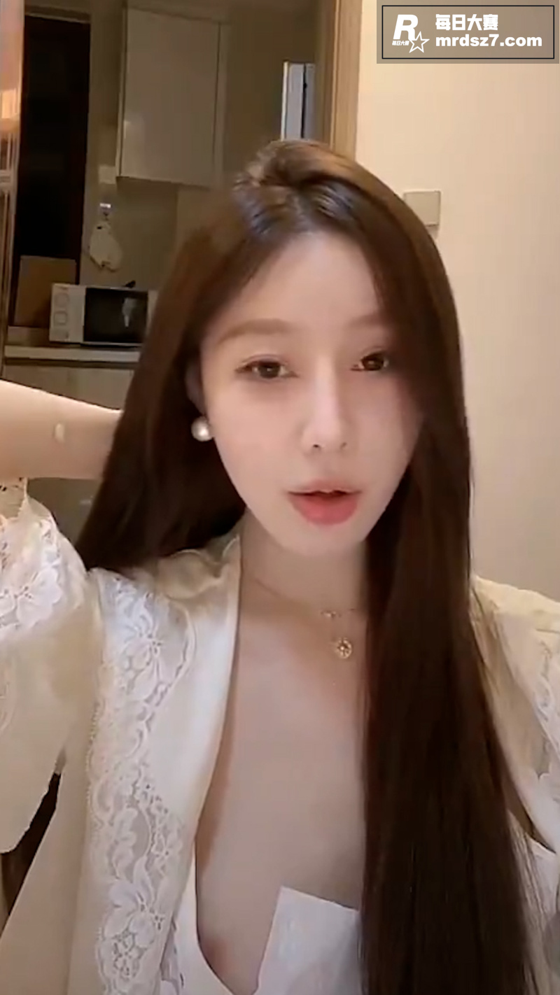 抖音各大主播 直播闪相关图片4
