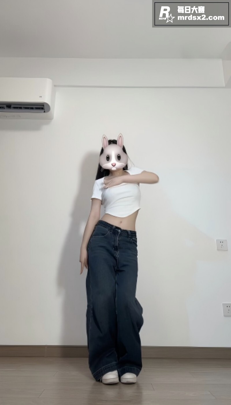 推特极品身材舞姬 蚊相关图片4