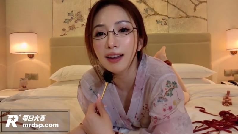 ASMR声控女神 晚相关图片1