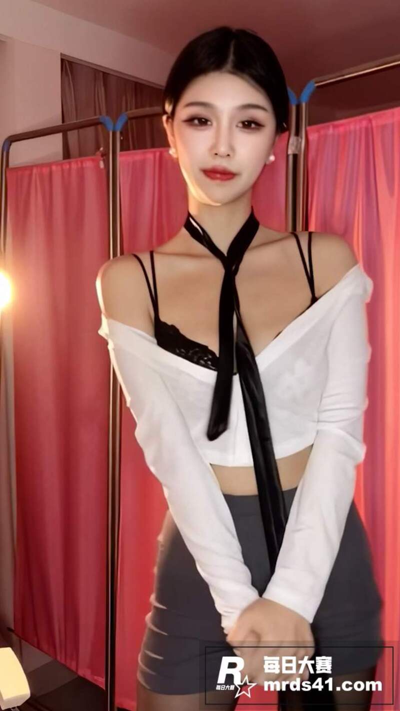 Bigo九头身女神 相关图片5