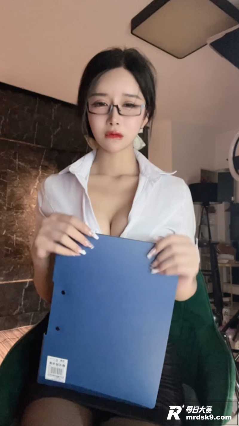 网易CC极品主播 小相关图片1