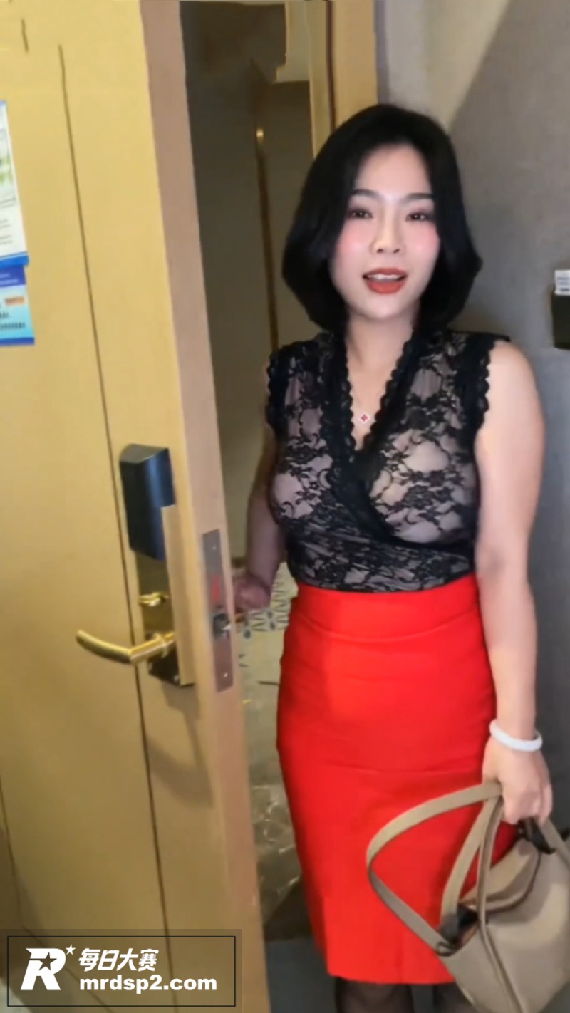 骚妈快乐屋PMV混剪相关图片2