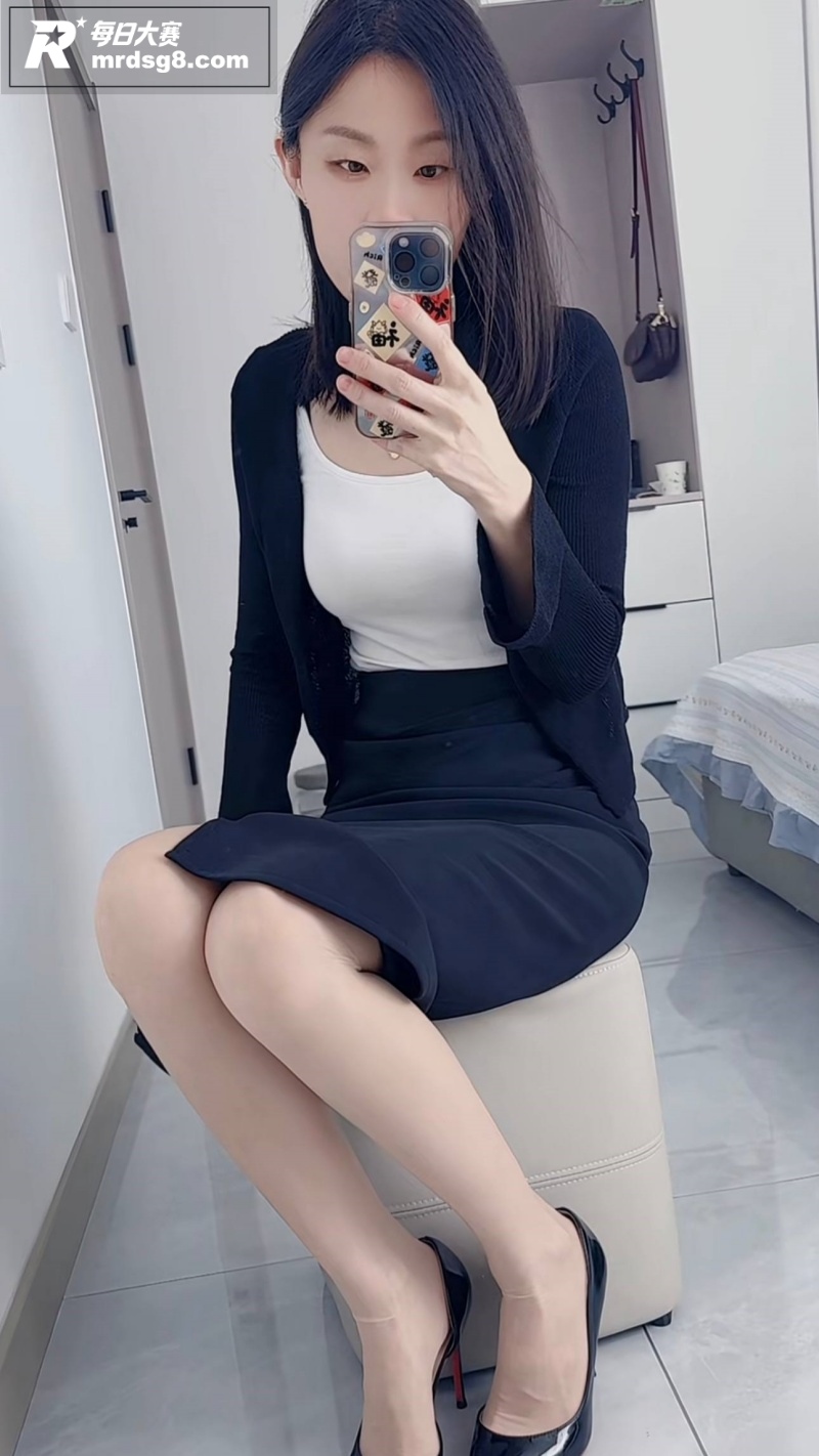 快手极品高颜值御姐 相关图片1