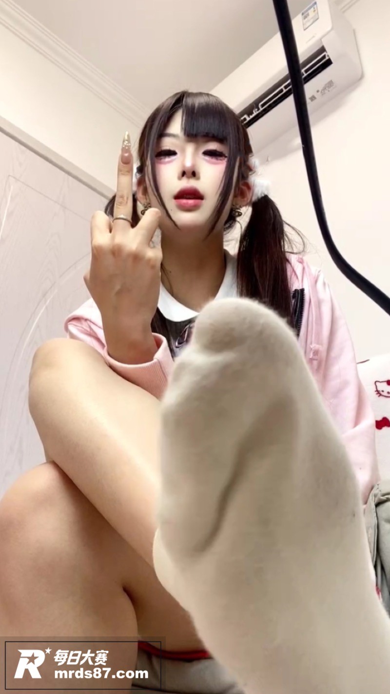 玩物直播足控女王 小相关图片5