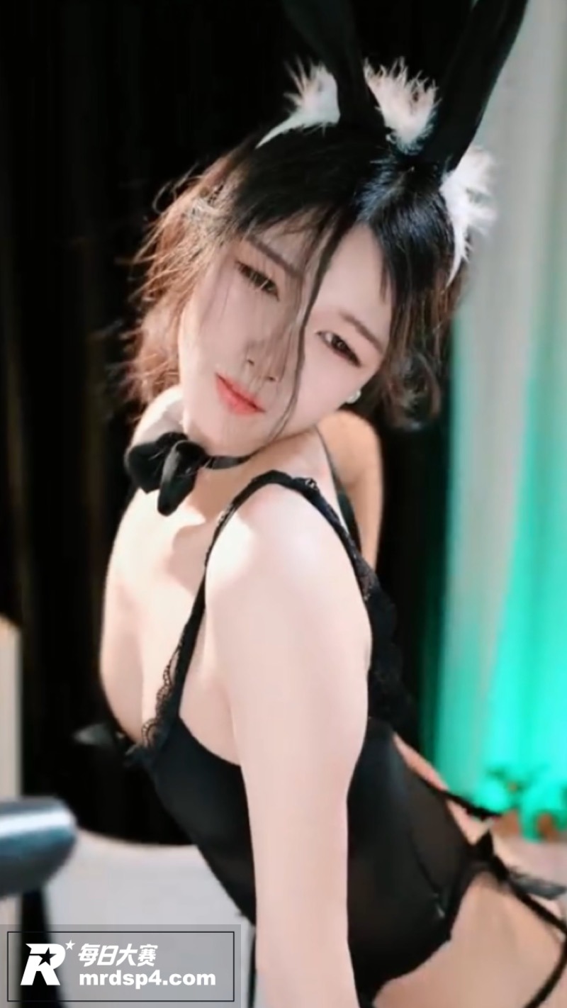 国产热舞御姐女神 贝相关图片1