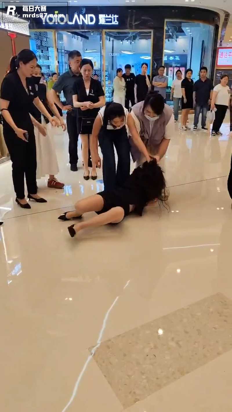 撕逼现场！520当天相关图片3