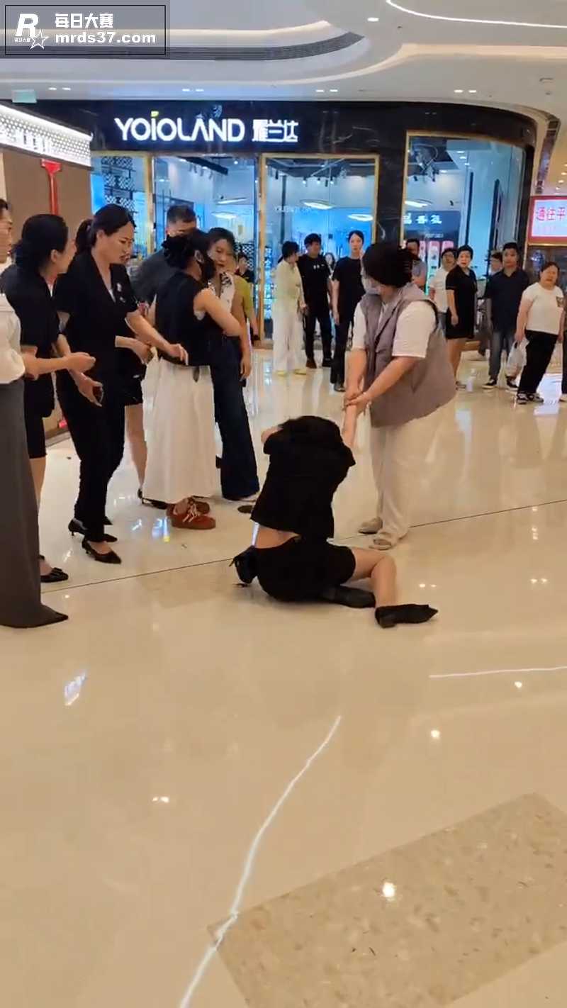 撕逼现场！520当天相关图片4