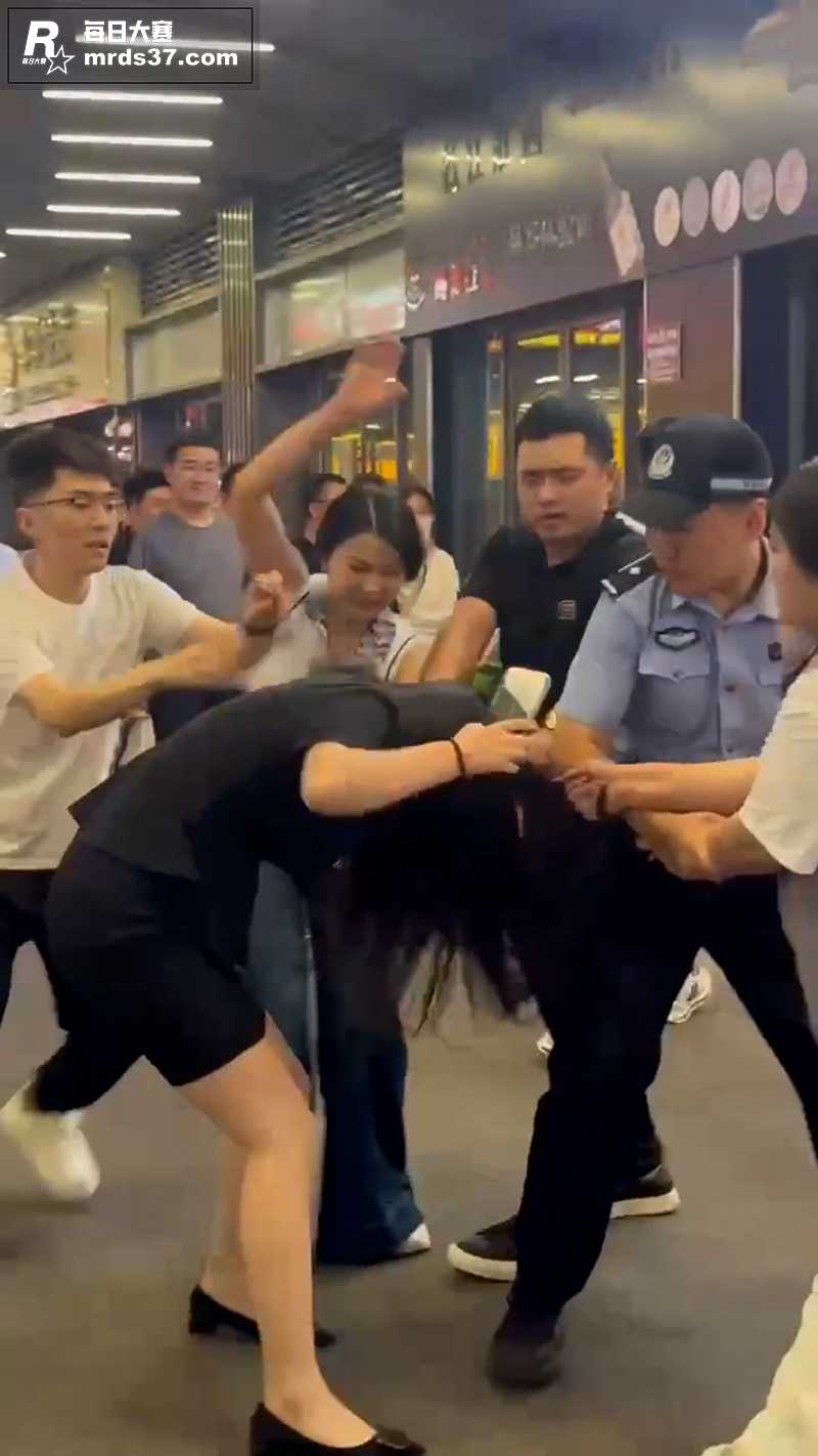 撕逼现场！520当天相关图片7