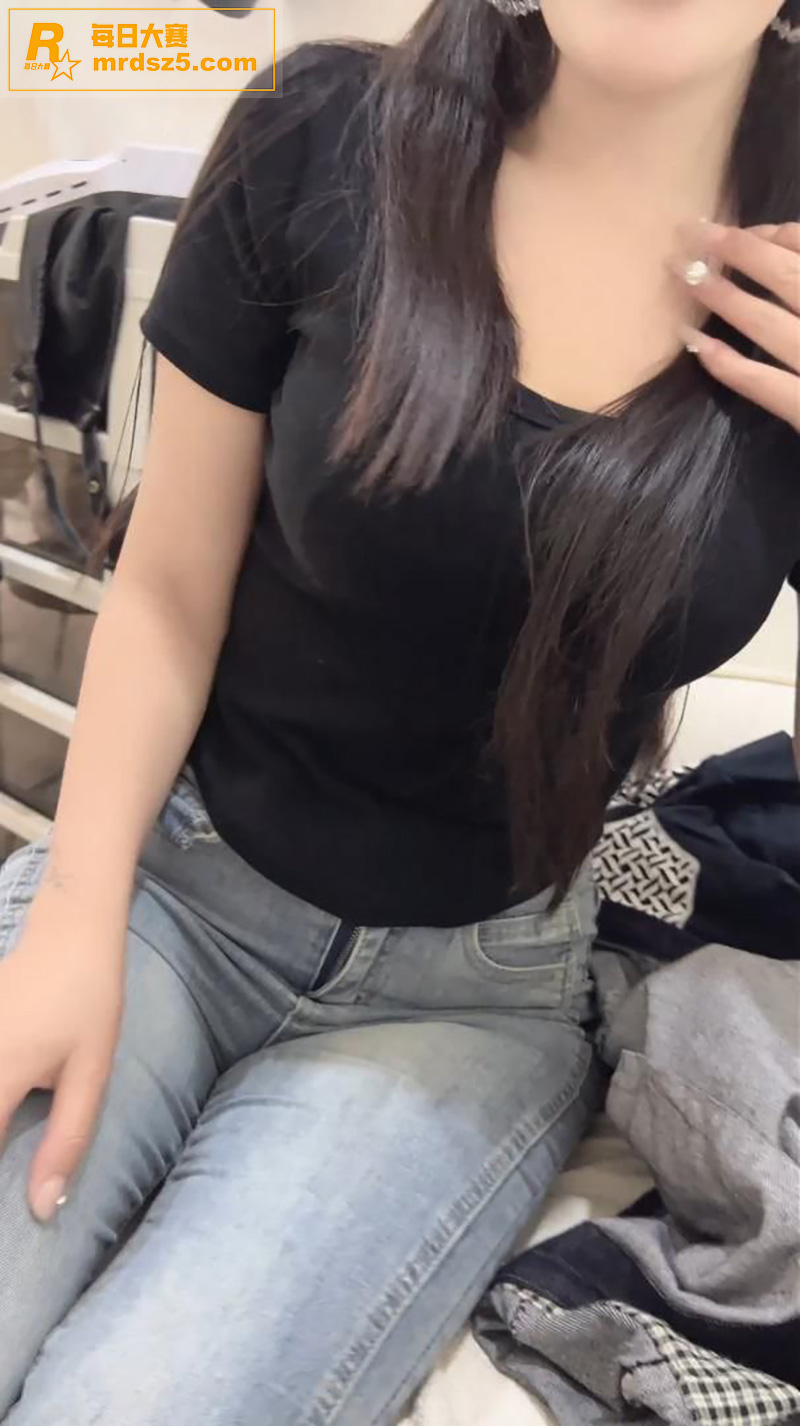 海角社区 奶子即正义相关图片1