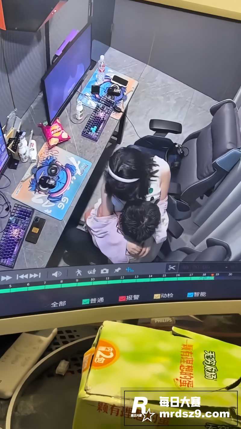 网吧监控泄密 大学生相关图片8