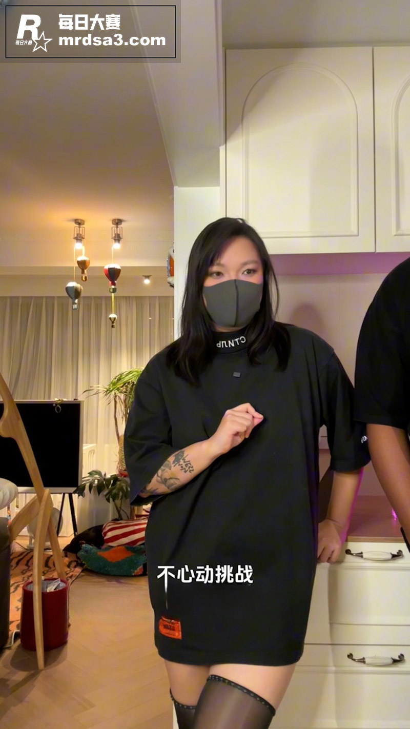 推特大奶博主 12B相关图片1
