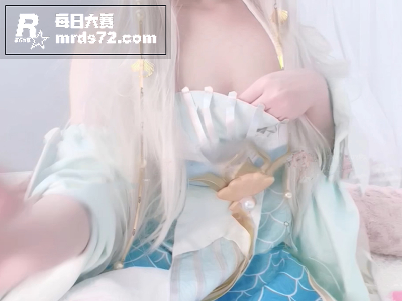 极品巨乳反差少女 小相关图片1