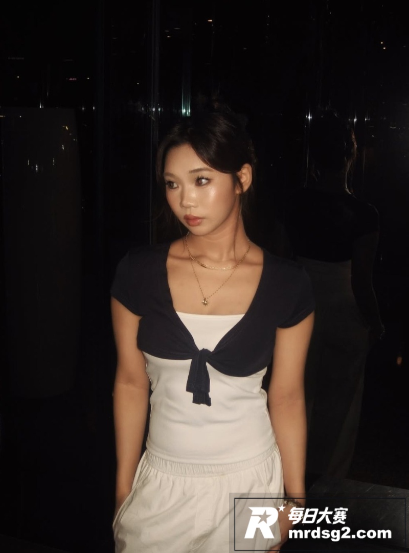极品高颜值小网美  相关图片5