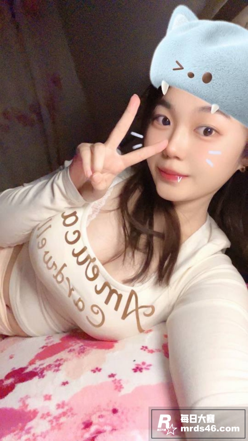 青岛极品巨乳教师 温相关图片7