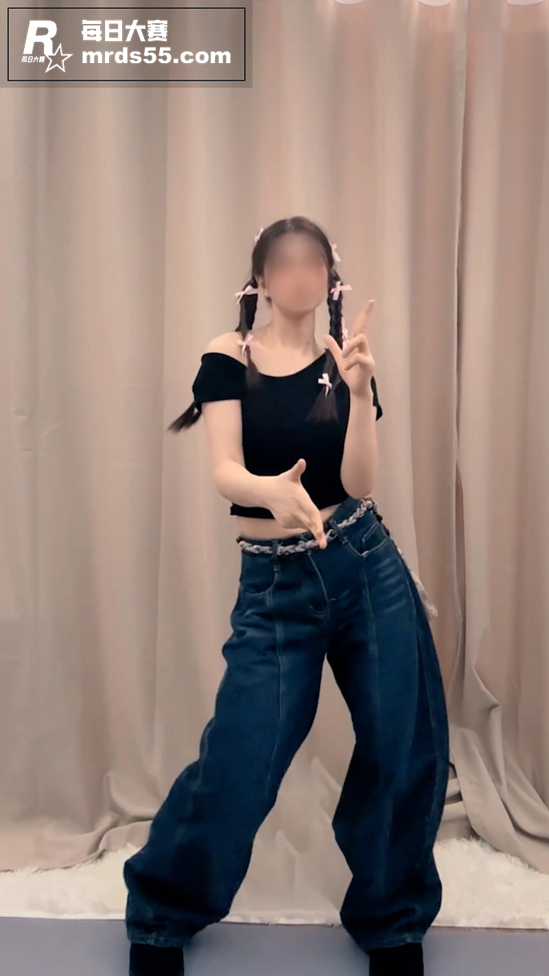 推特极品嫩妹 以安 相关图片7