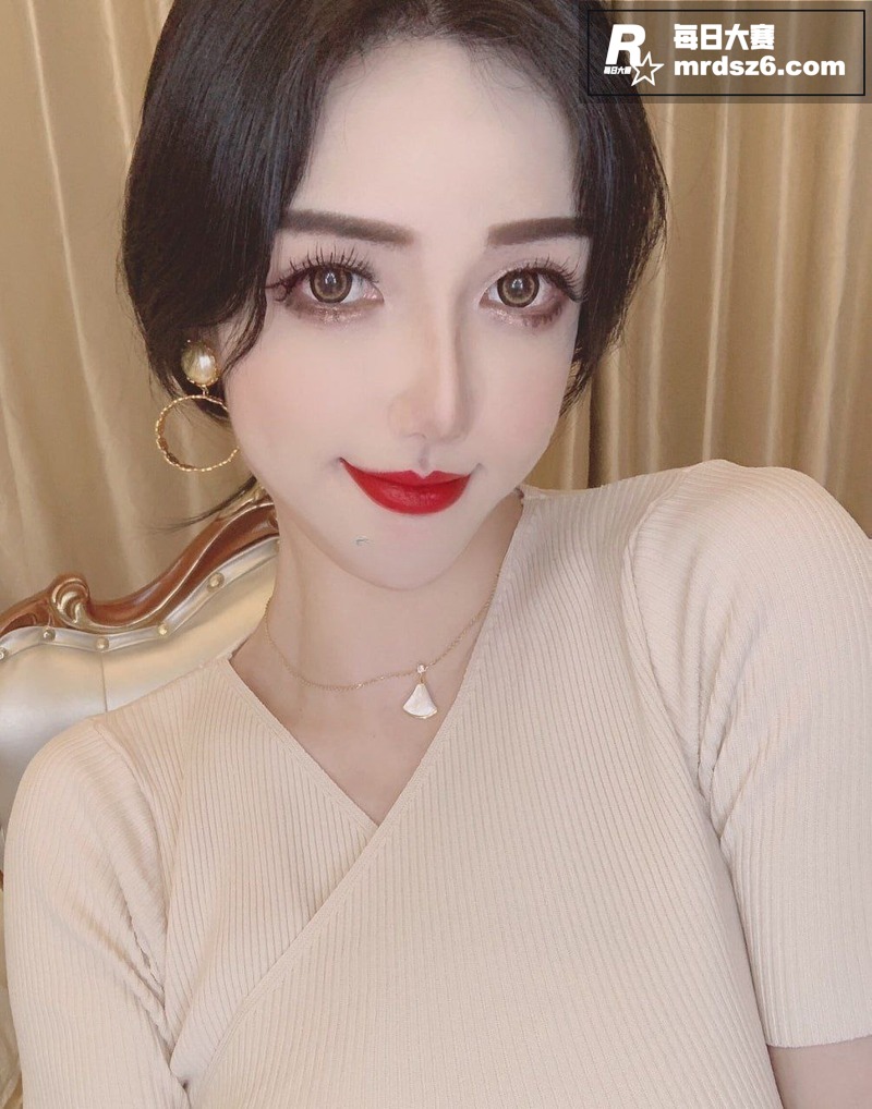 抖音BBW主播 顾灵相关图片9