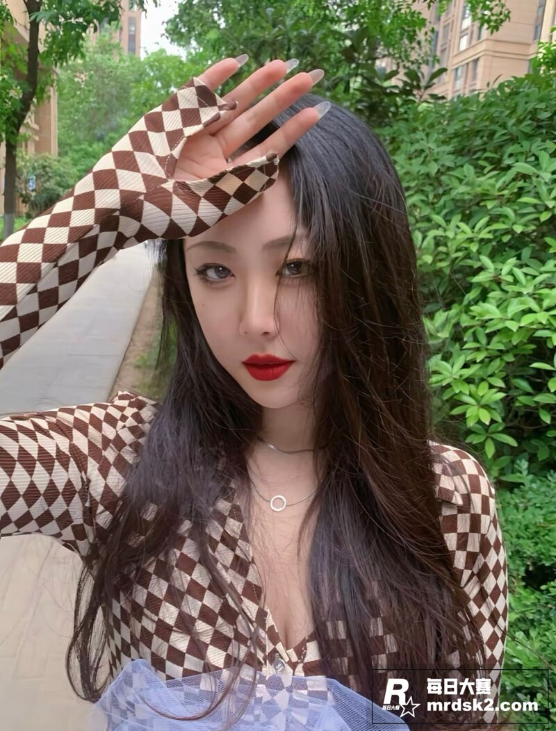 青岛医美院反差老板娘相关图片7