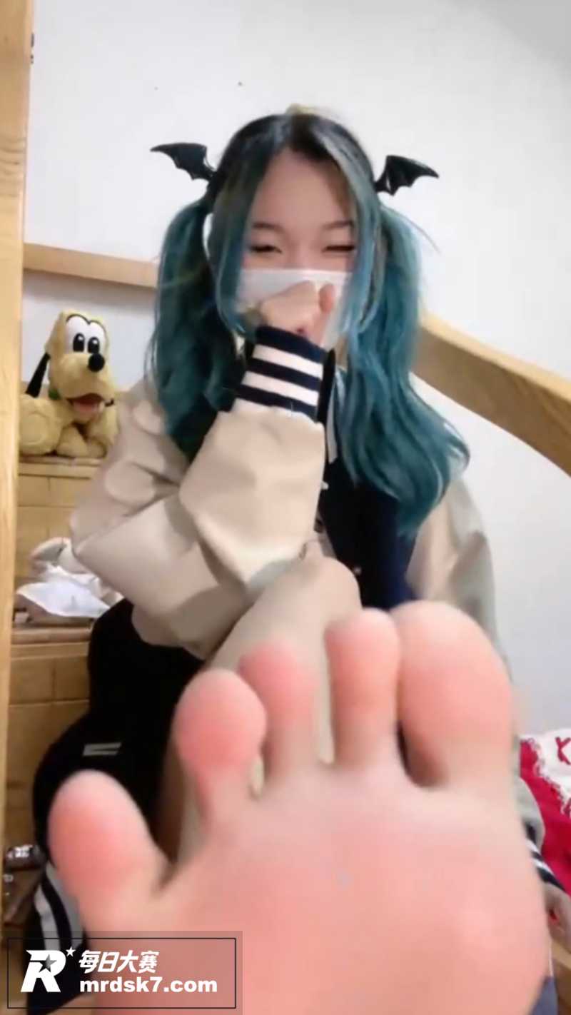 玩物社交百变萝莉 芃相关图片1