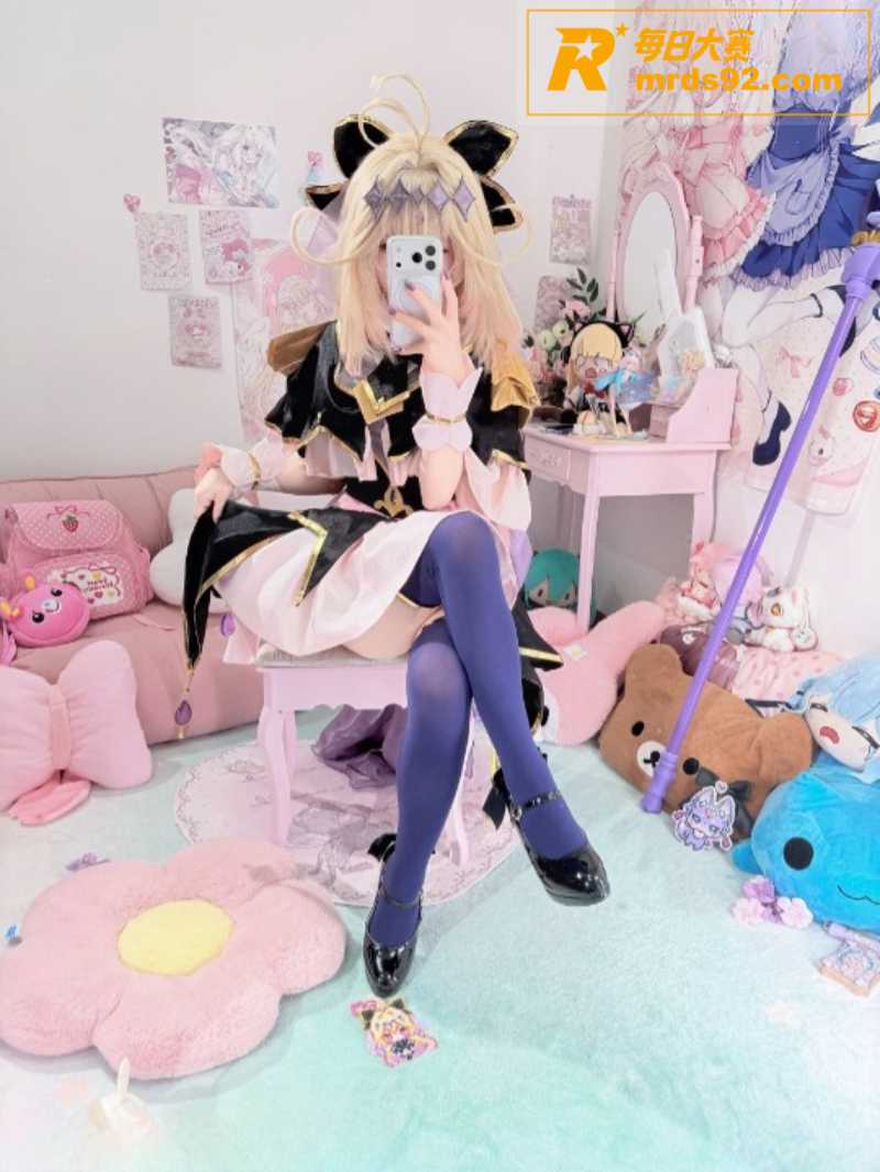 推特极品模特嫩妹 染相关图片10
