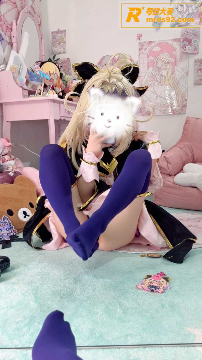 推特极品模特嫩妹 染相关图片29