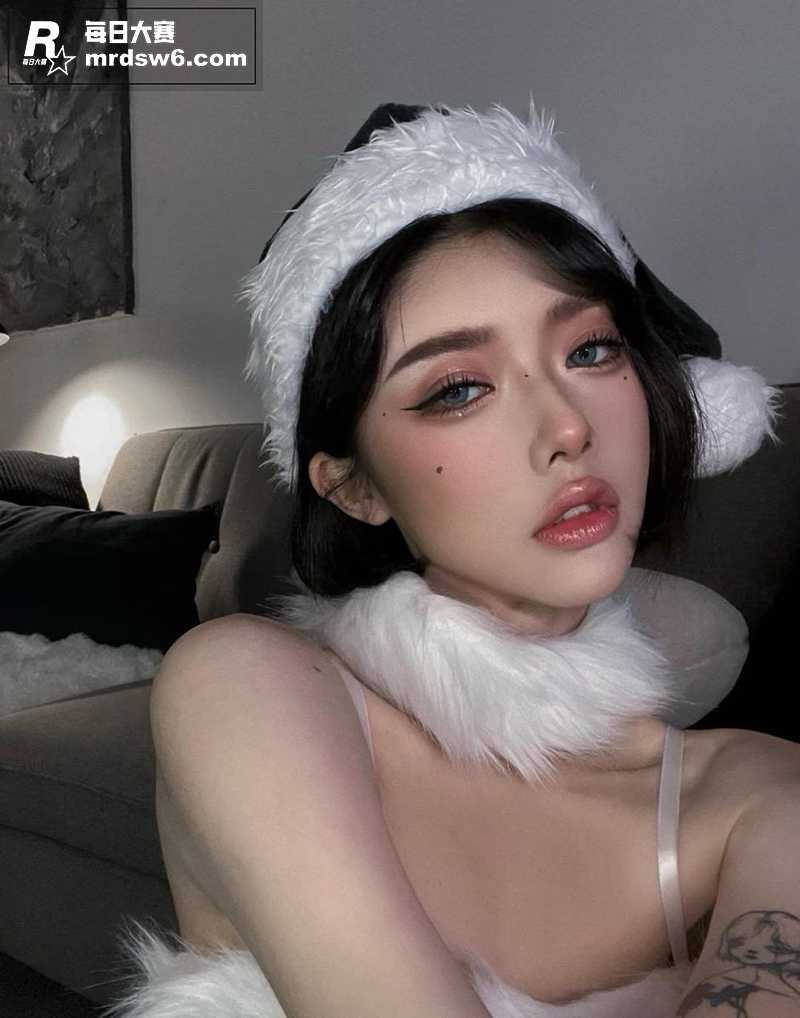 杭州高颜值美艳人妻 相关图片4
