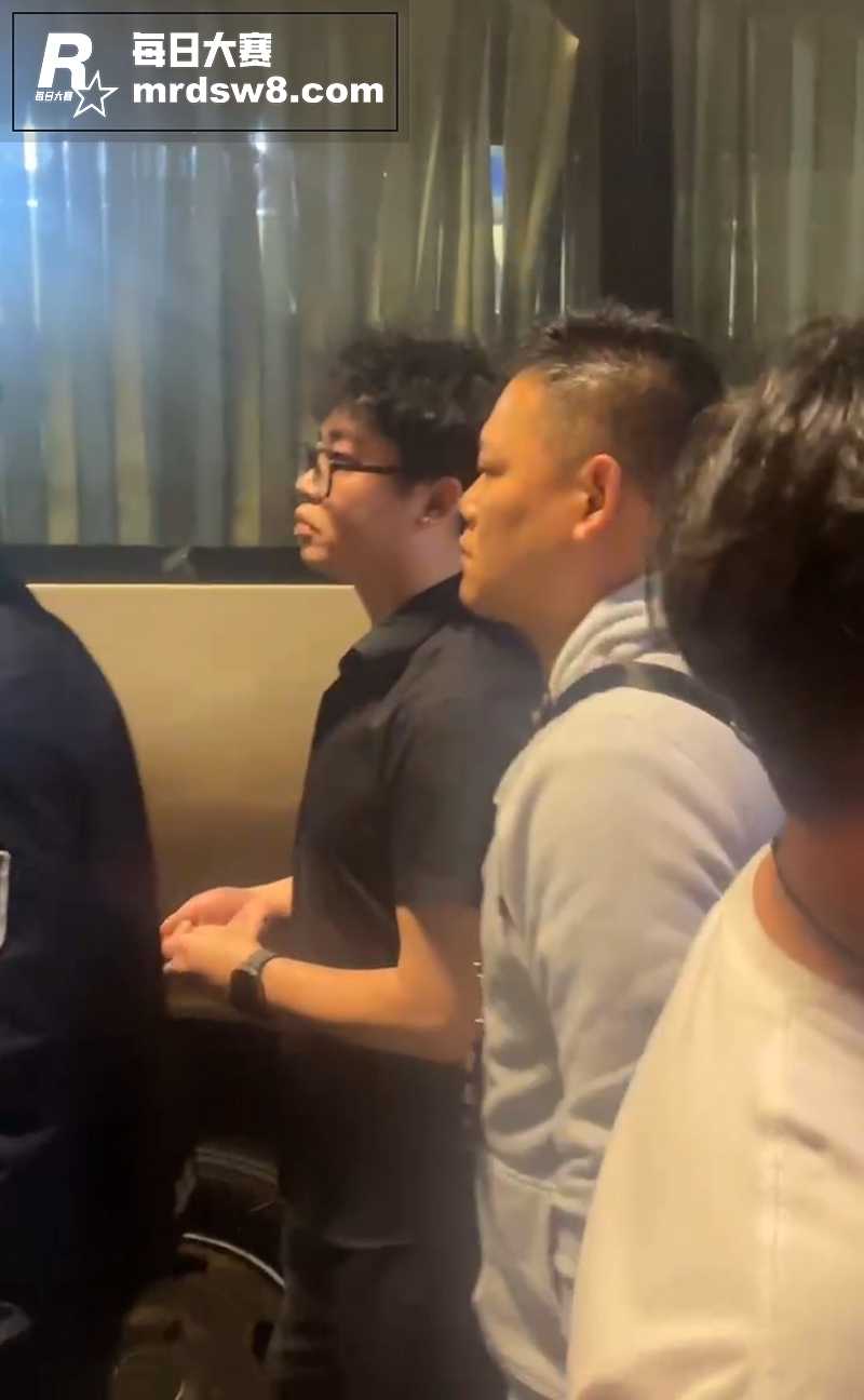广州番禺扫黄现场 各相关图片5