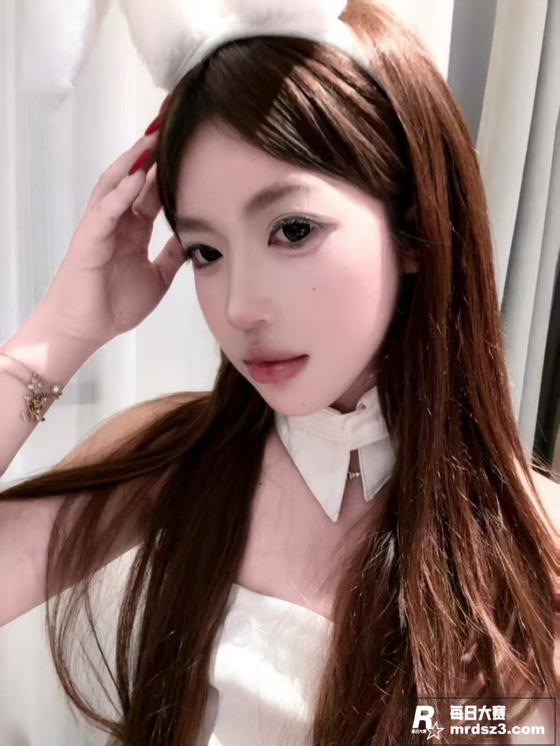 浙江在校女大学生 抖相关图片8