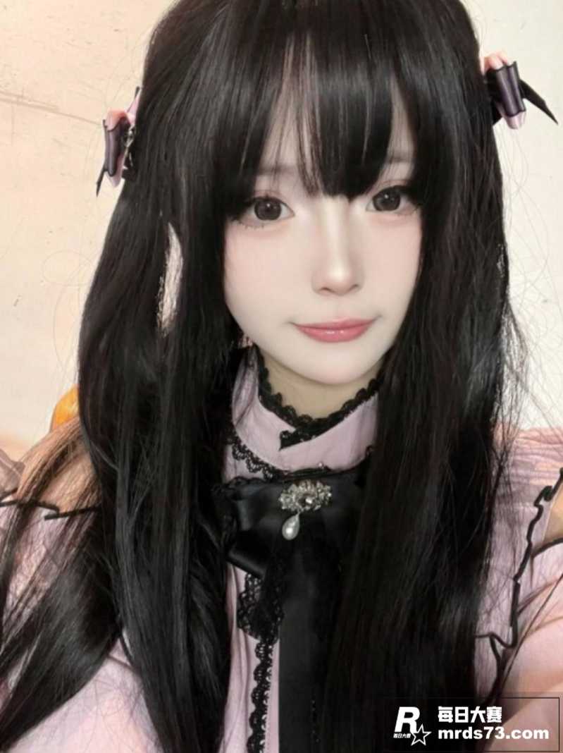 高三卡哇伊学生妹 与相关图片4