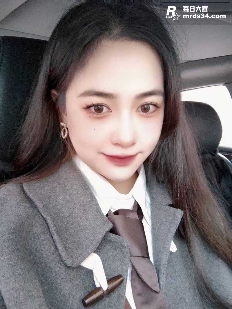 重庆财经大学神似迪丽相关图片4