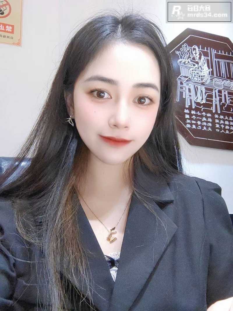 重庆财经大学神似迪丽相关图片8