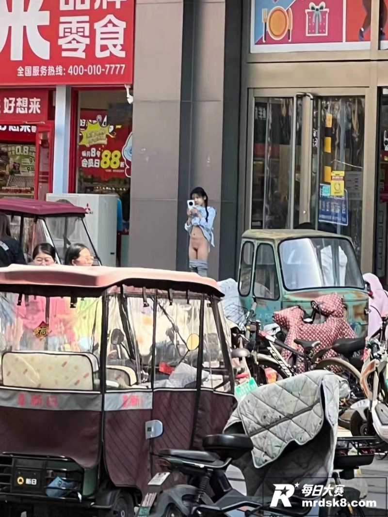 泰华裸女之主任的任务相关图片3