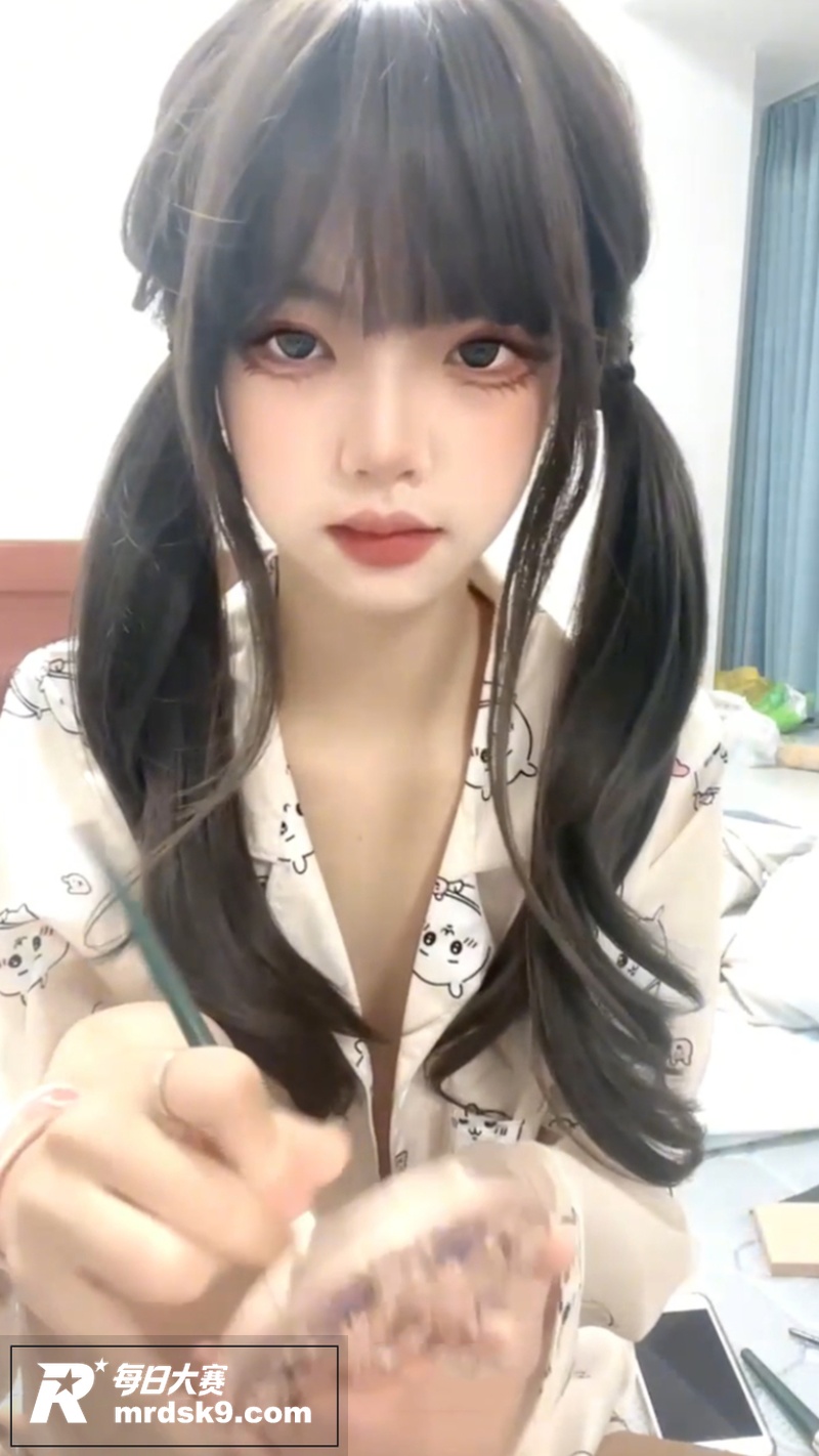 推特极品双马尾美少女相关图片2