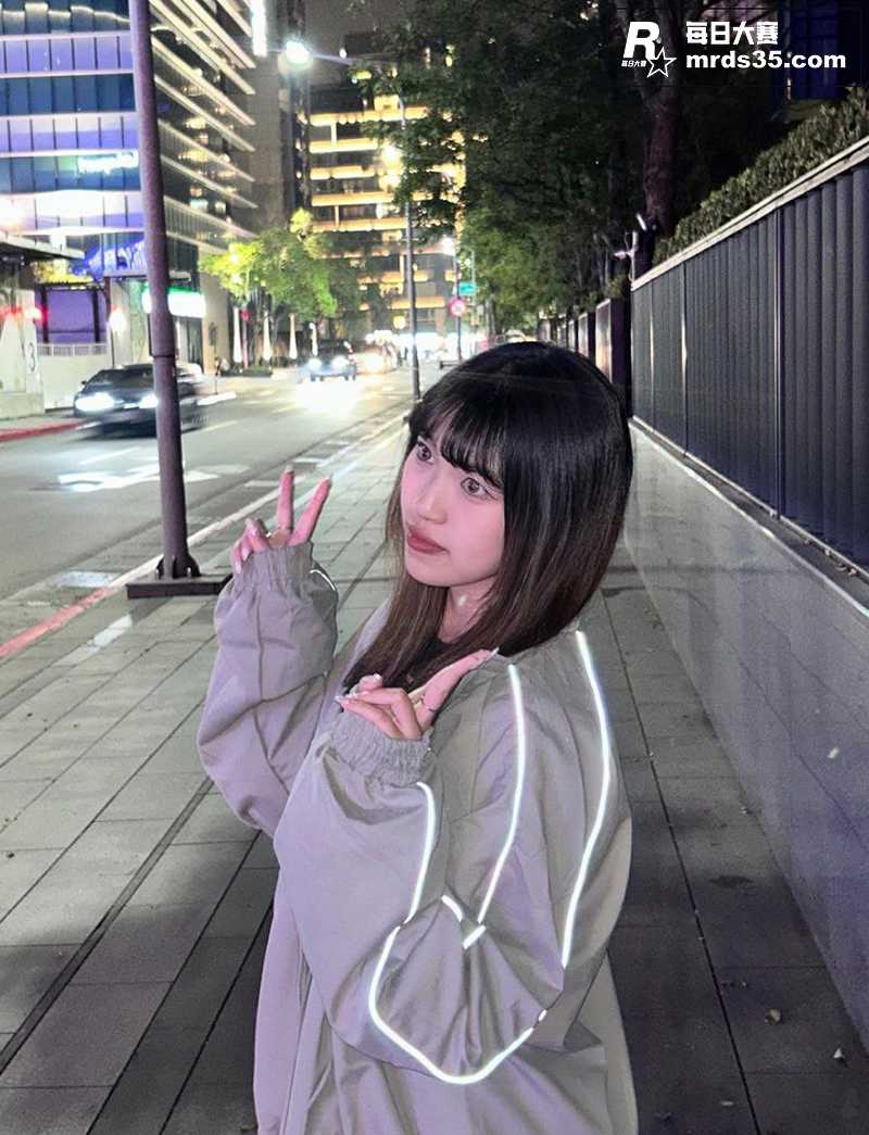 IG超高颜值高三学生相关图片11