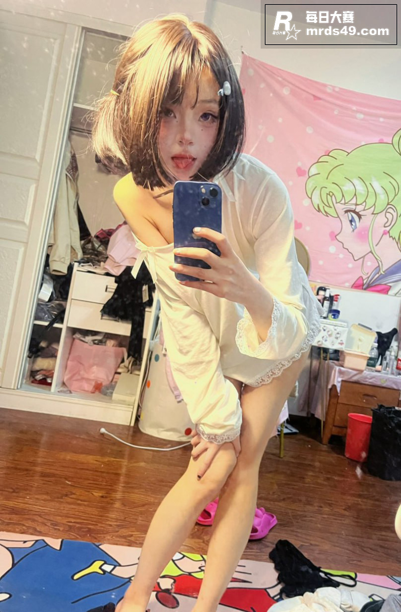 推特极品反差萝莉 有相关图片2