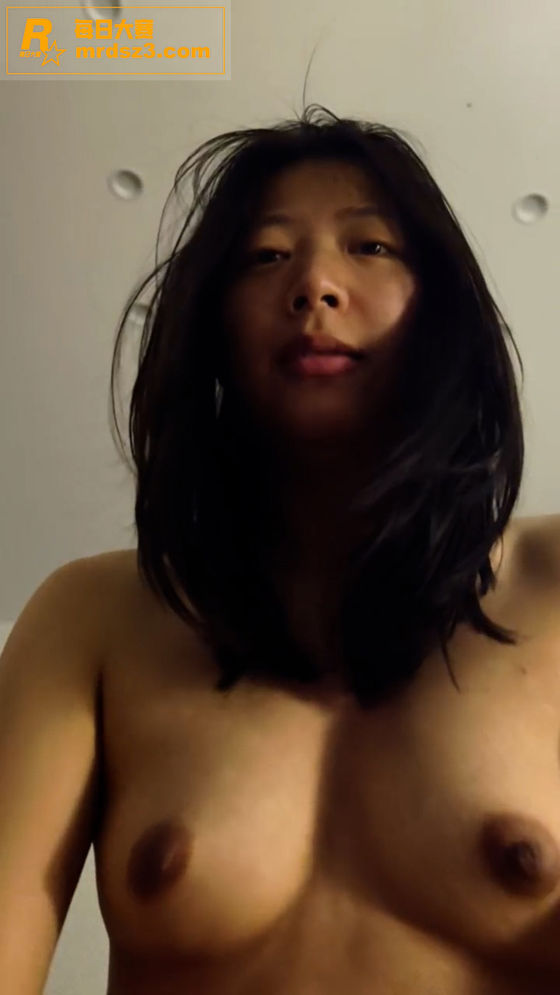 投稿曝光 风骚女友口相关图片5