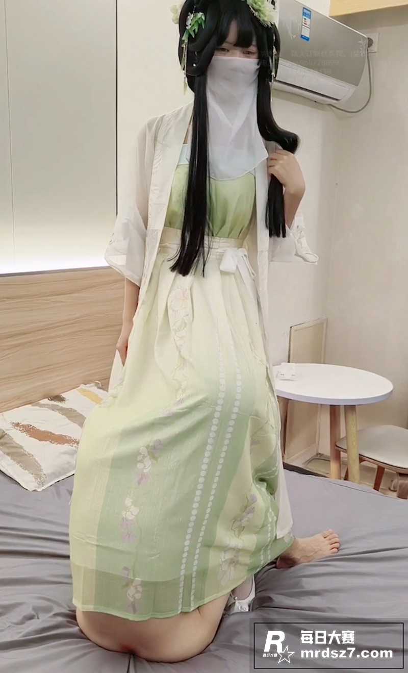 极品白丝少女 会员定相关图片1