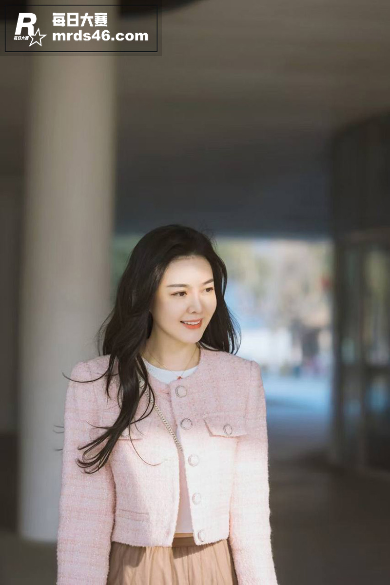停车行业巨头商业女神相关图片3