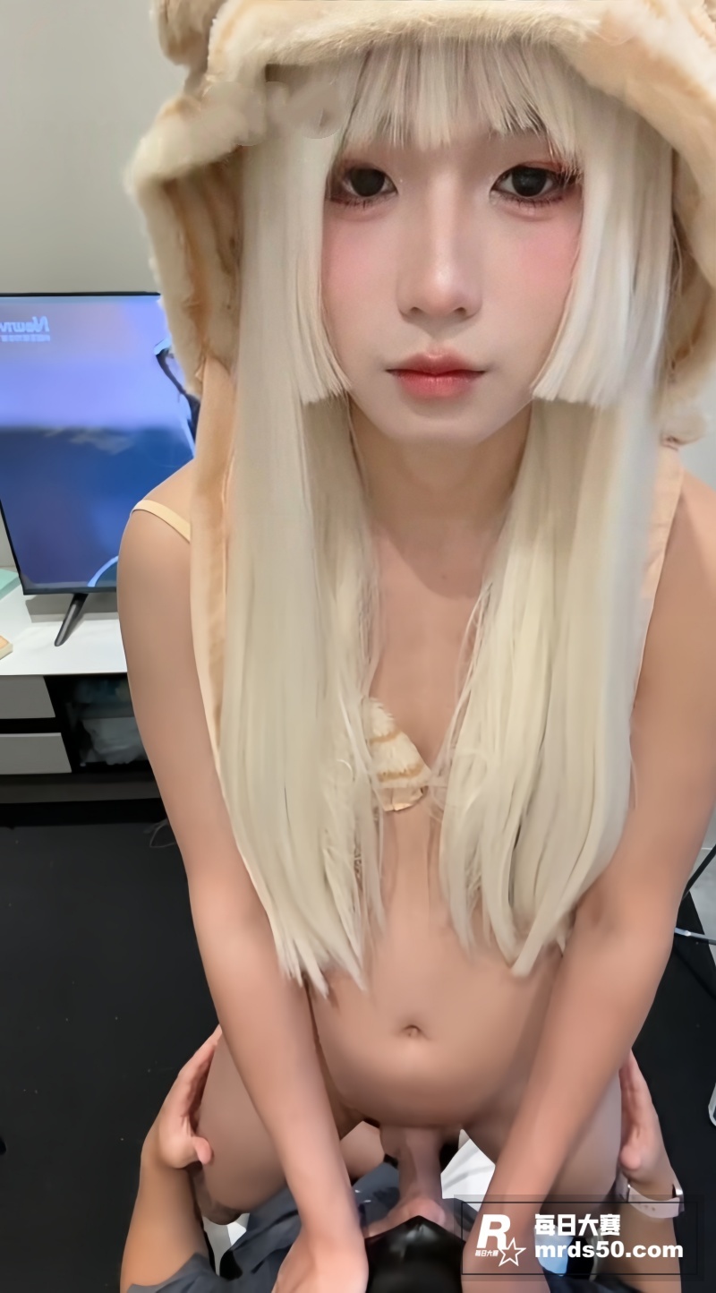 高颜值TS伪娘 榛榛相关图片3