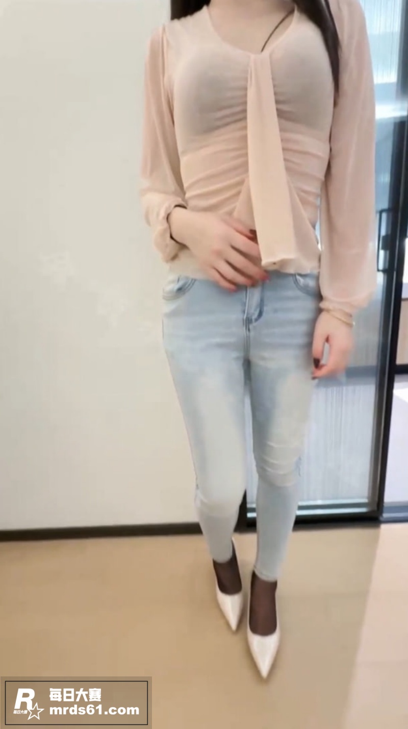 海角社区 会喷水的亲相关图片1