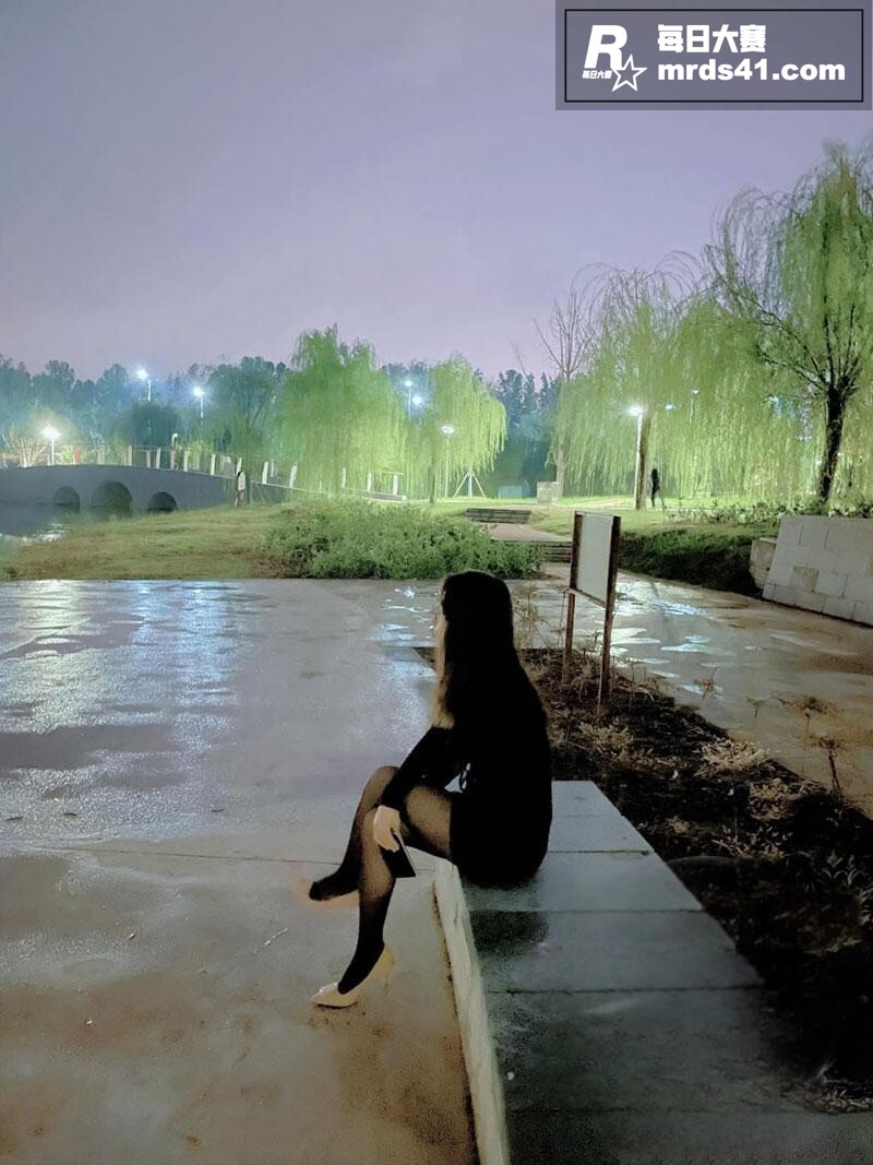 海角社区 强奸少妇邻相关图片7